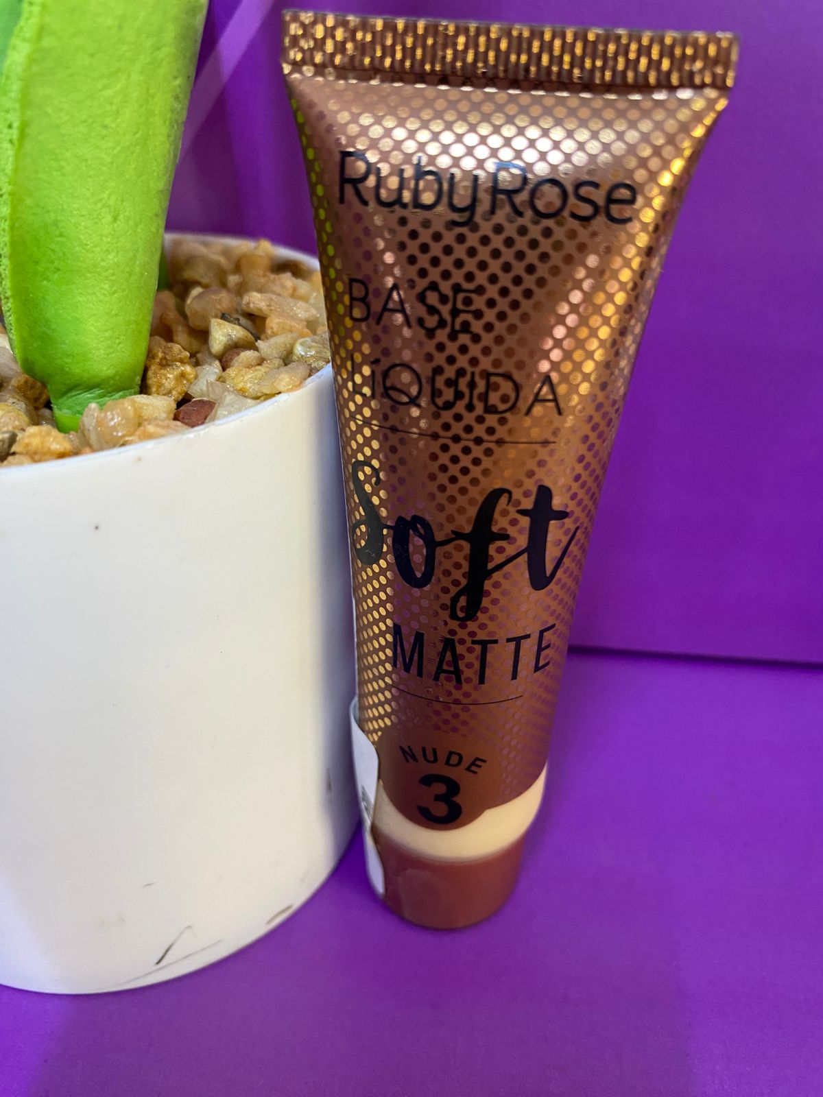 BASE SOFT MATTE RUBY ROSE