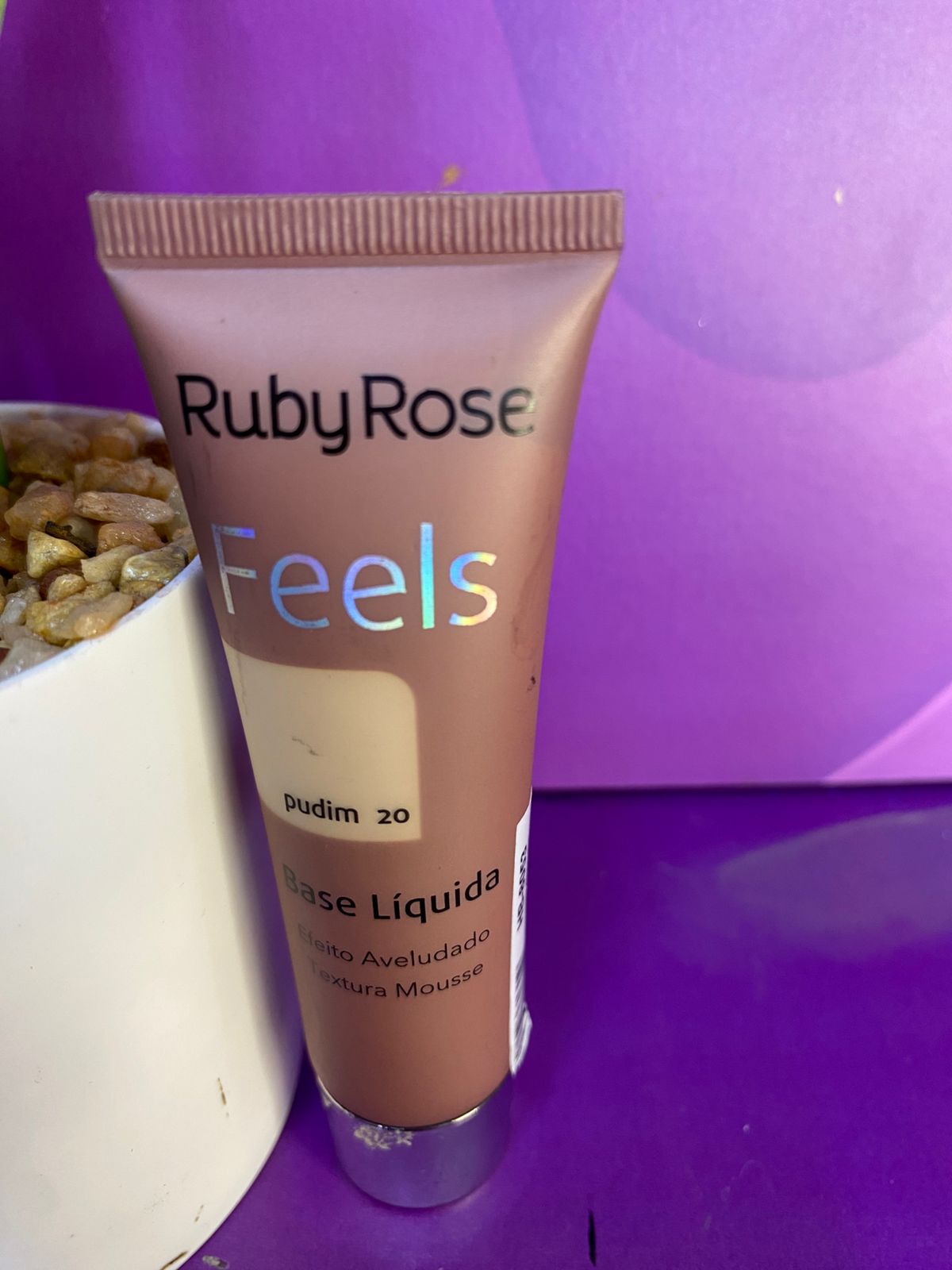 BASE RUBY ROSE
